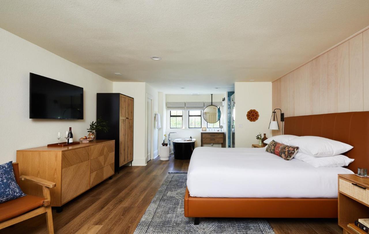 The Stavrand Hotel Guerneville Exterior foto
